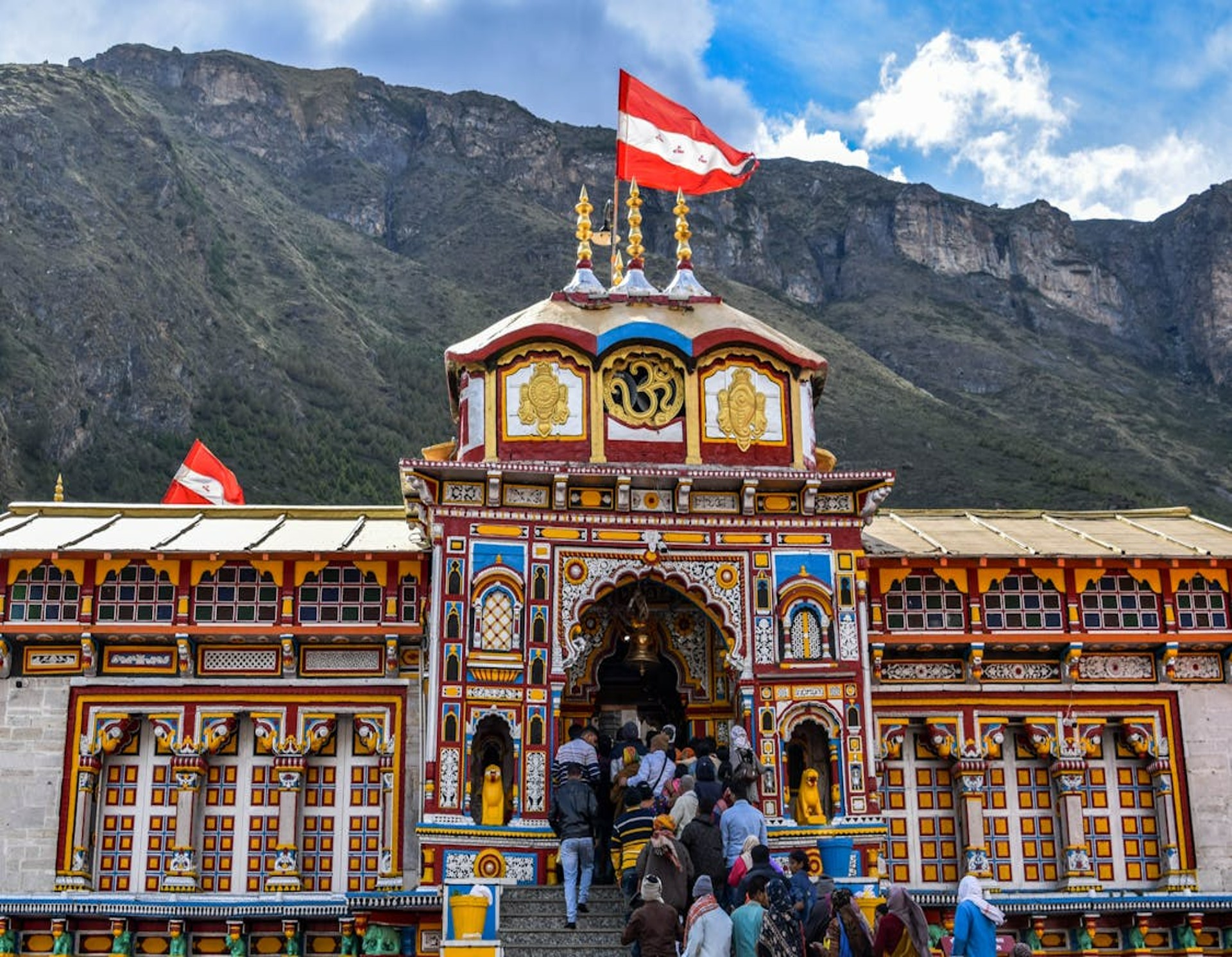 Badrinath Dham Yatra tour package from Dehradun